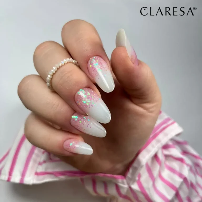 stylizacja-paznokci-zelem-z-pylkiem-do-zdobien stylizacja-paznokci-zelem-z-pylkiem-do-zdobien