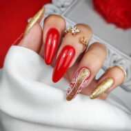 stylizacja-z-lakierem-brokatowym