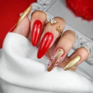 stylizacja-z-lakierem-brokatowym