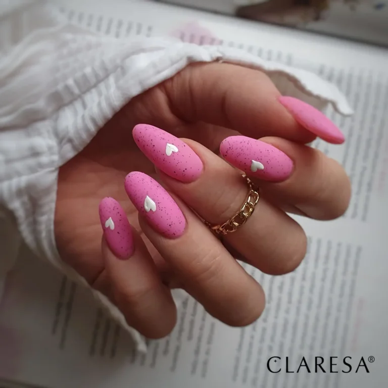 walentynkowe-zwory-na-paznokciach walentynkowe-zwory-na-paznokciach